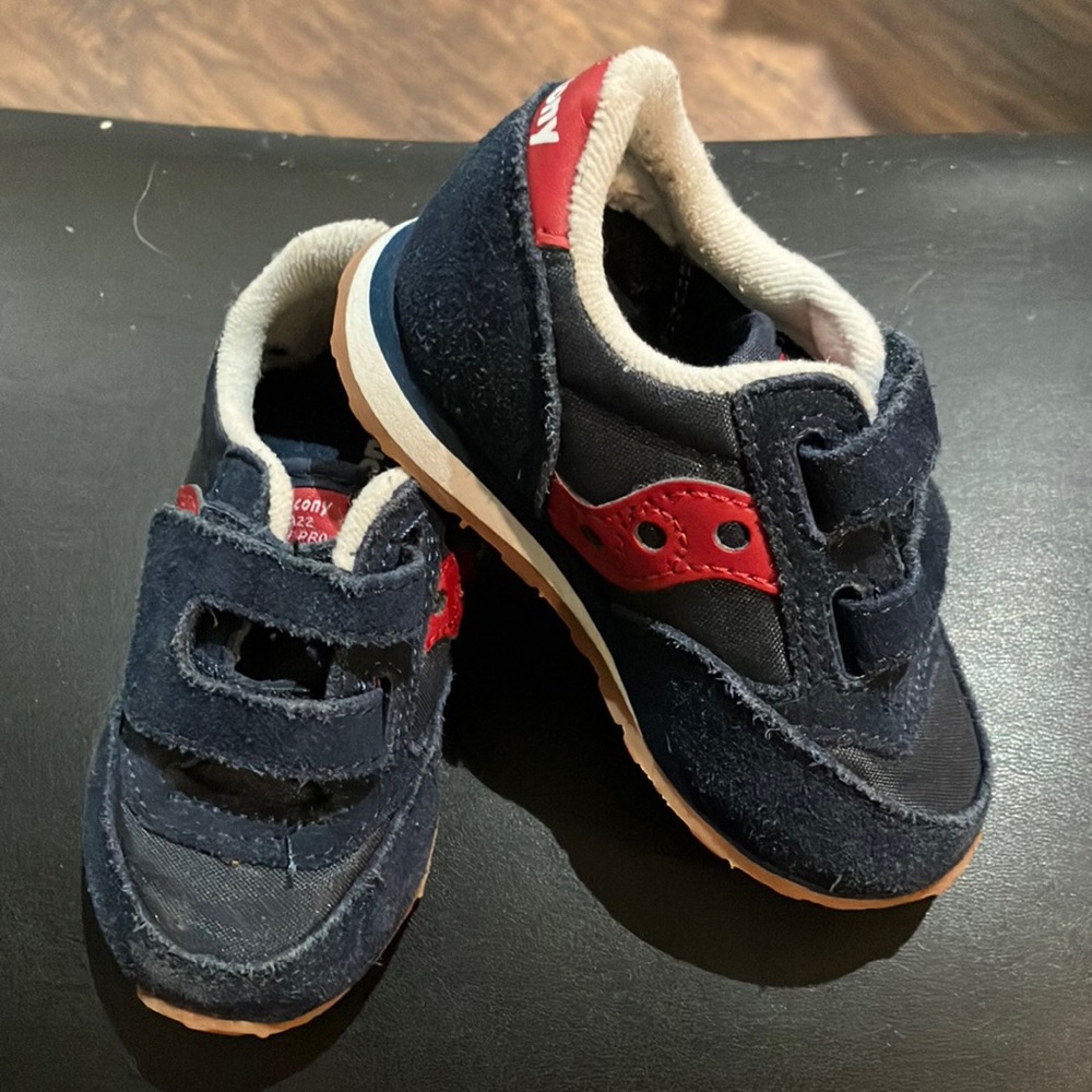 Saucony baby boy sneakers size 5